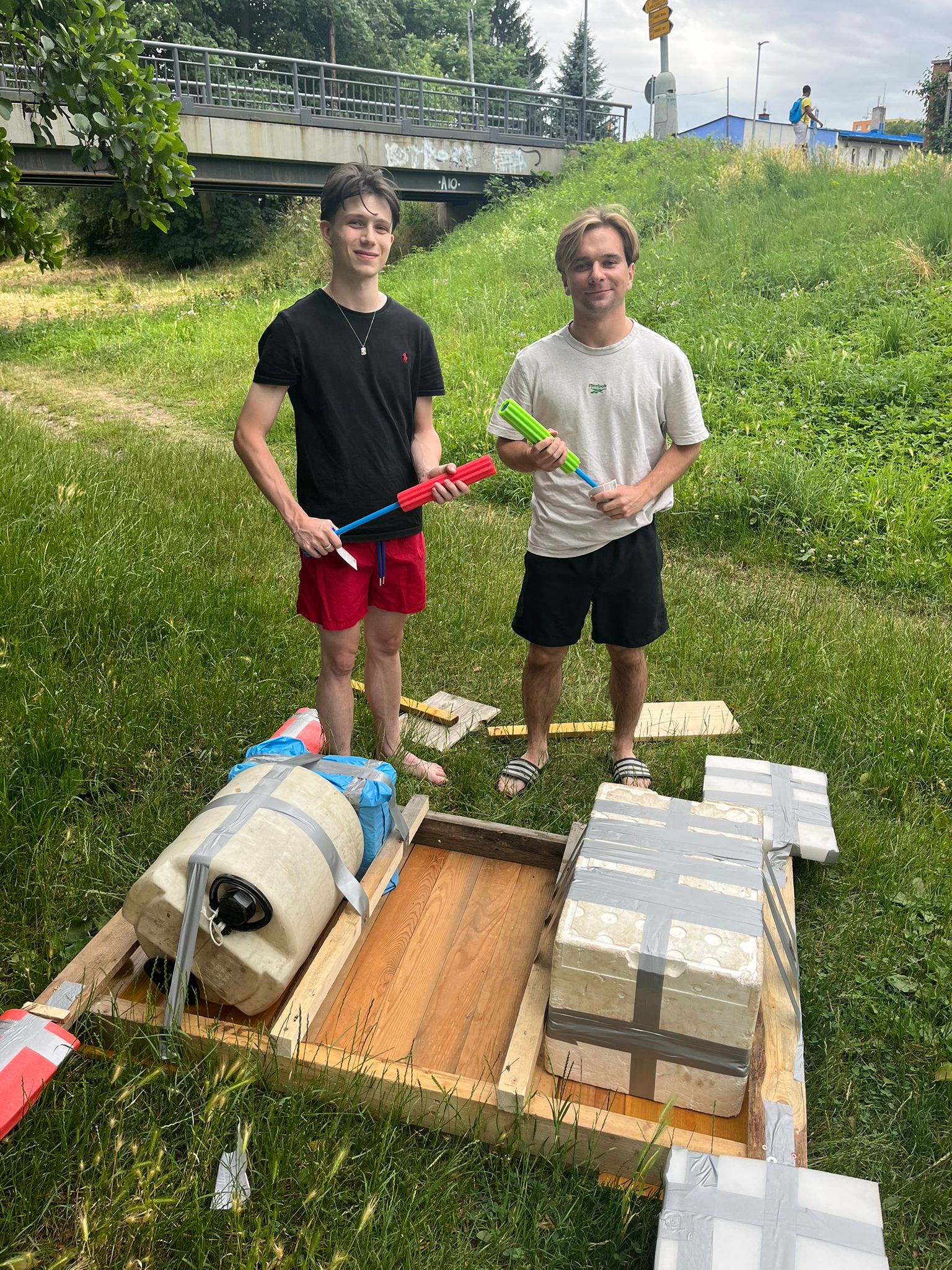 Plavidlo flugzeugträger